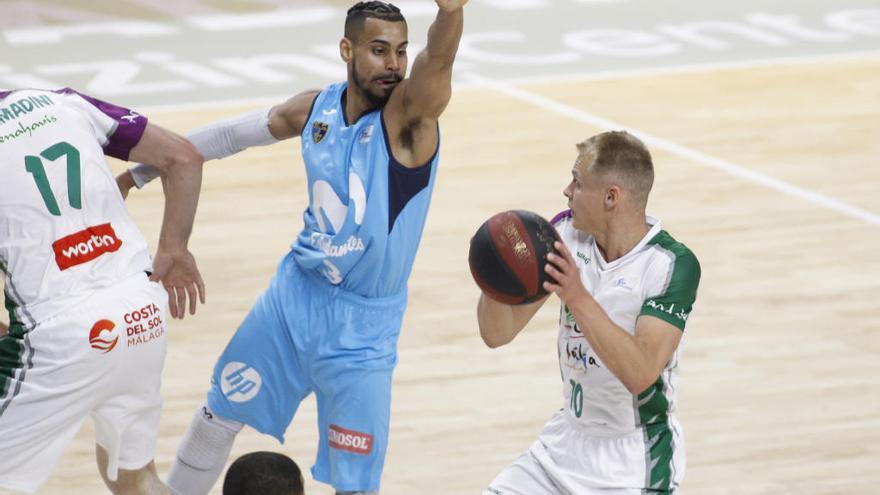 El Unicaja ganó al Estudiantes.