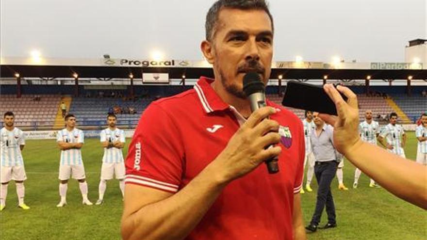 Juan Marrero, nuevo entrenador del Badajoz