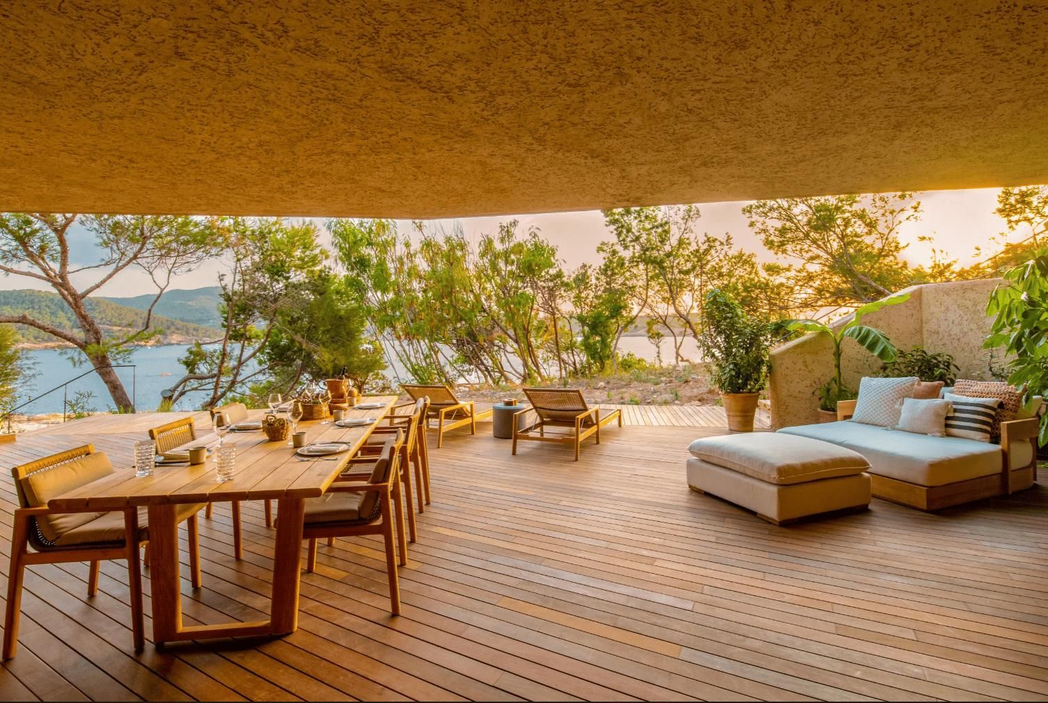 Así es uno de los hoteles más lujosos de Baleares: dos mansiones y suites dentro de cuevas