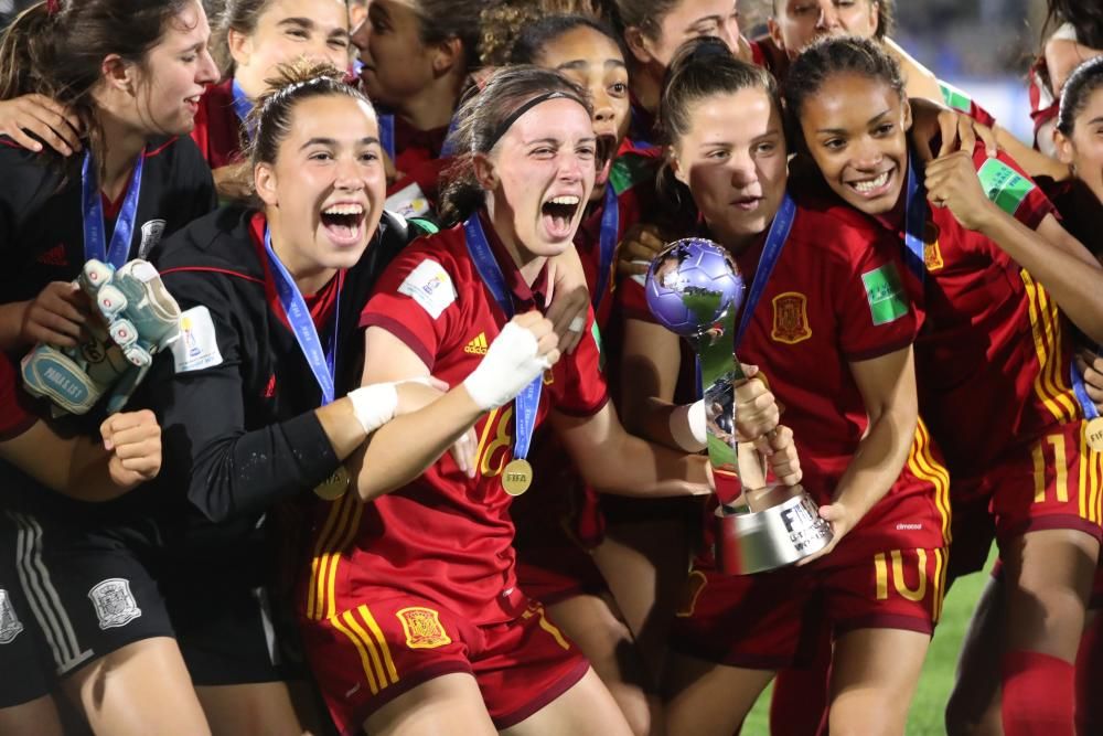 La mallorquina Cata Coll, campeona del mundo con la selección sub 17 de fútbol