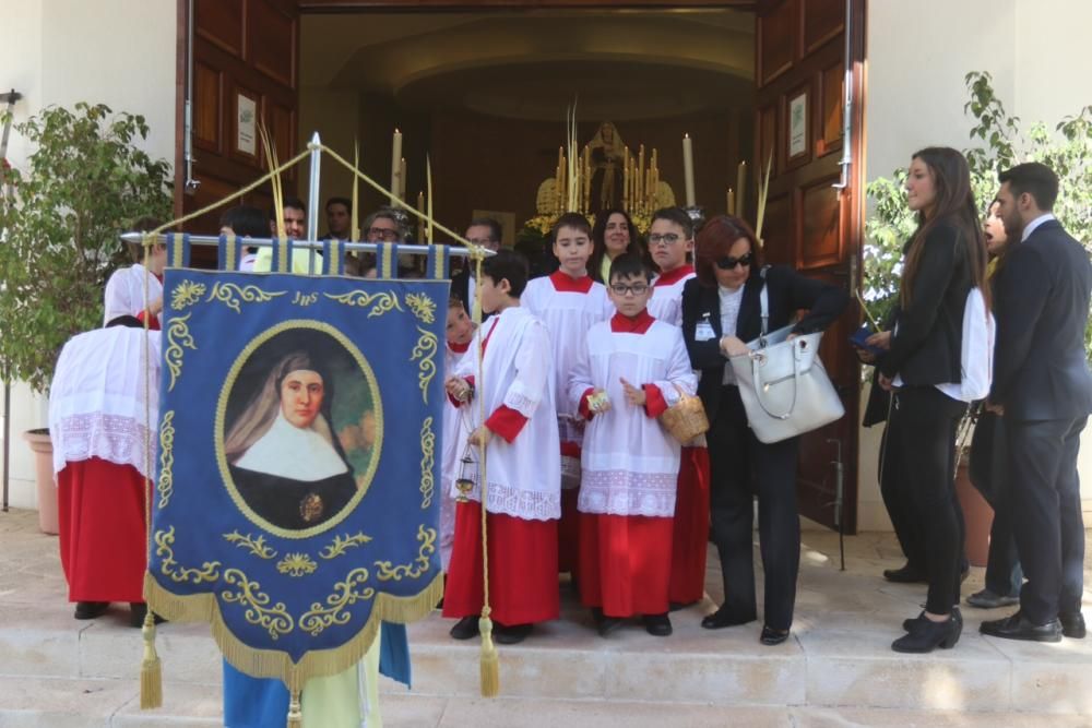 Procesión en el Colegio de Gamarra.