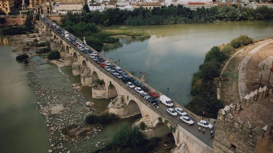 Dos décadas del Puente Romano sin coches