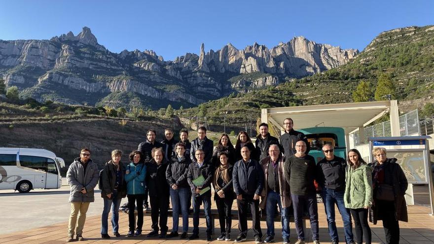 Participants a la visita guiada que s&#039;ha fet a Montserrat