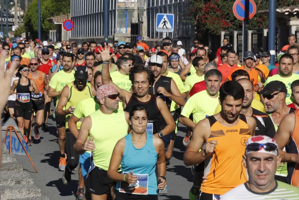 Roberto Riobó y Beatriz Fernández triunfan en la media maratón de la Costa da Vela