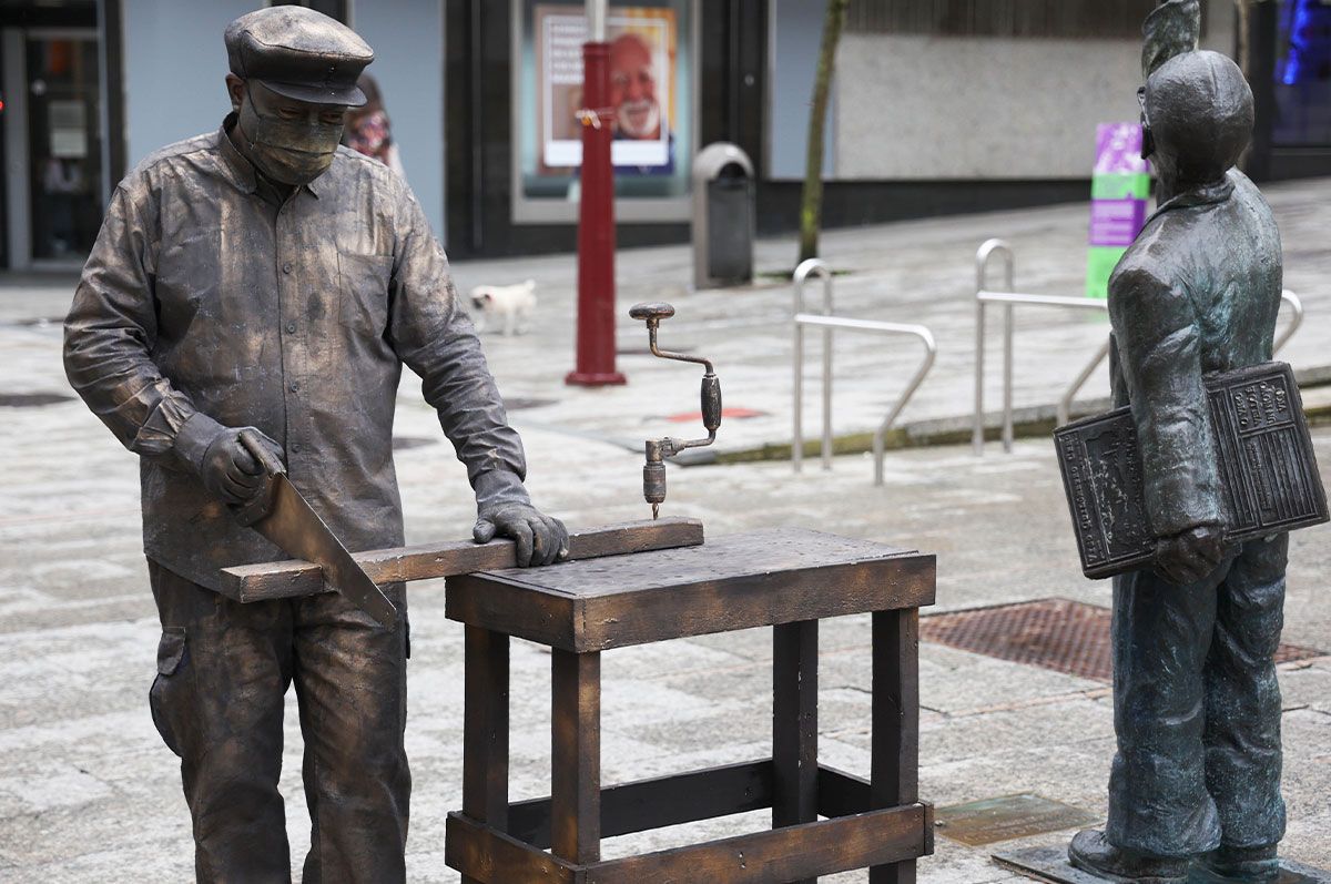 El mimo brasileño enamorado de Vigo que busca el récord Guinness