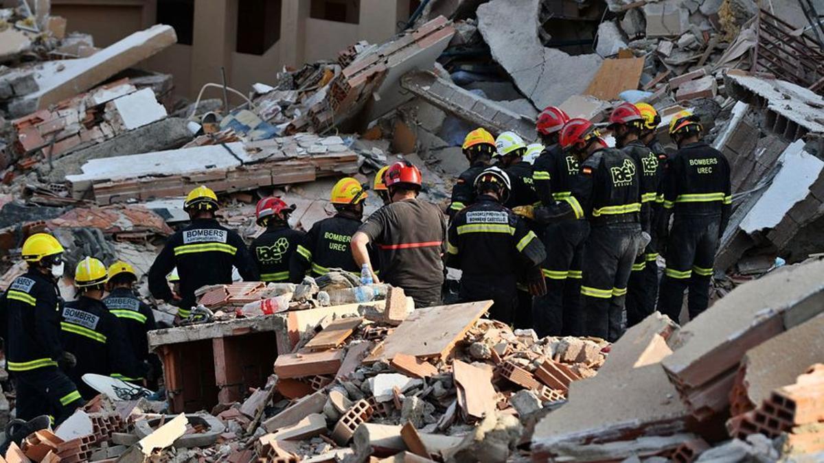 El derrumbe de Peñíscola deja dos muertos y un herido de la misma familia