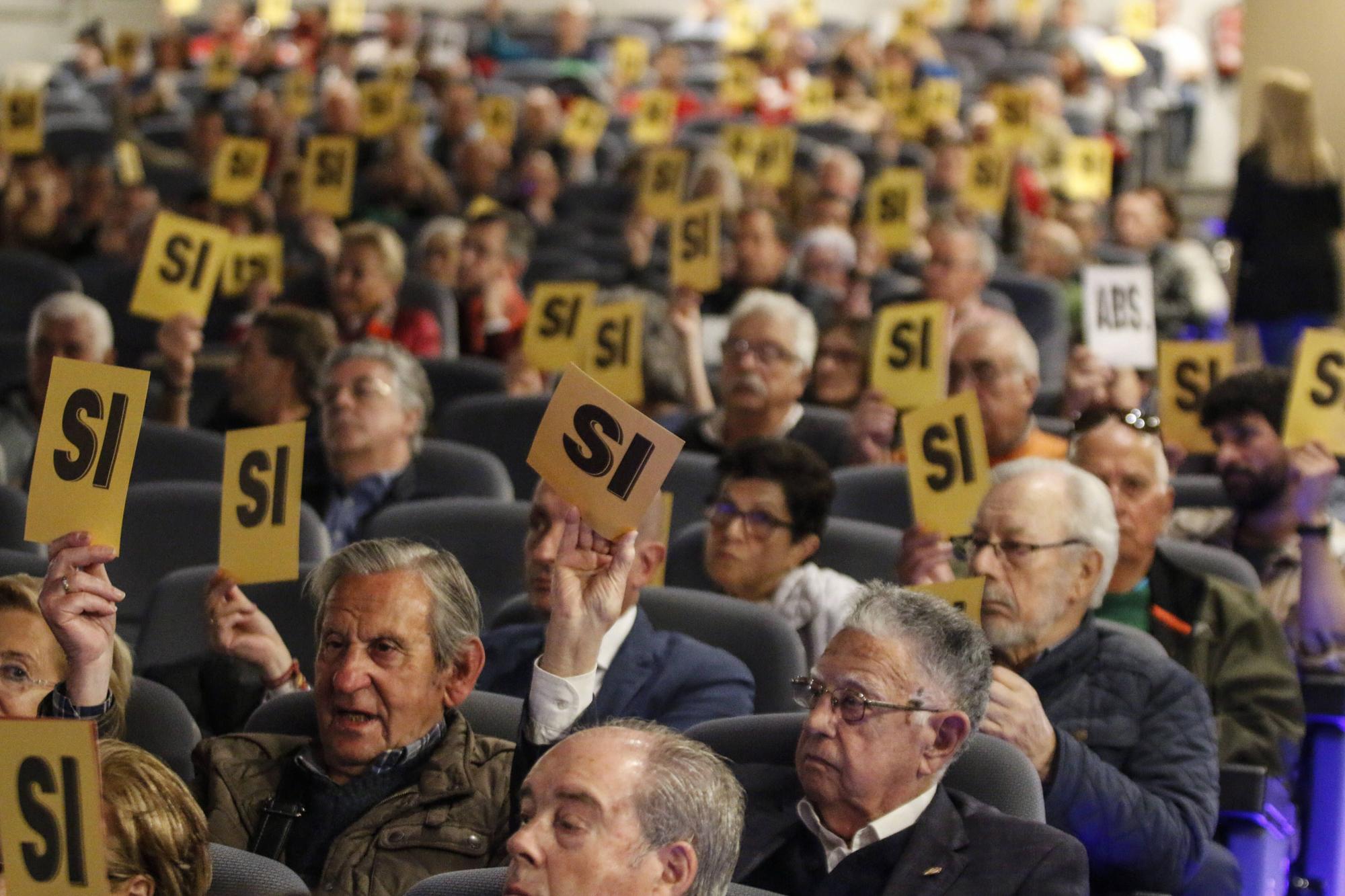 En imágenes: El Grupo Covadonga celebra su asamblea de socios