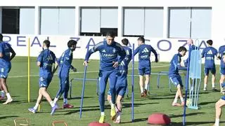 Cumic, Dani Gómez e Insua se mantienen con el grupo y El Yamiq, a la espera de la decisión de Apelación