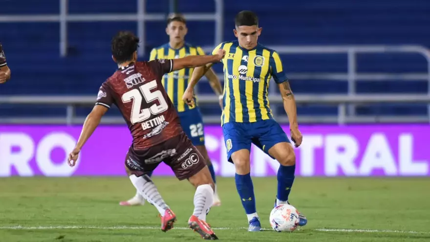 Lautaro Blanco, durante un partido con Rosario Central