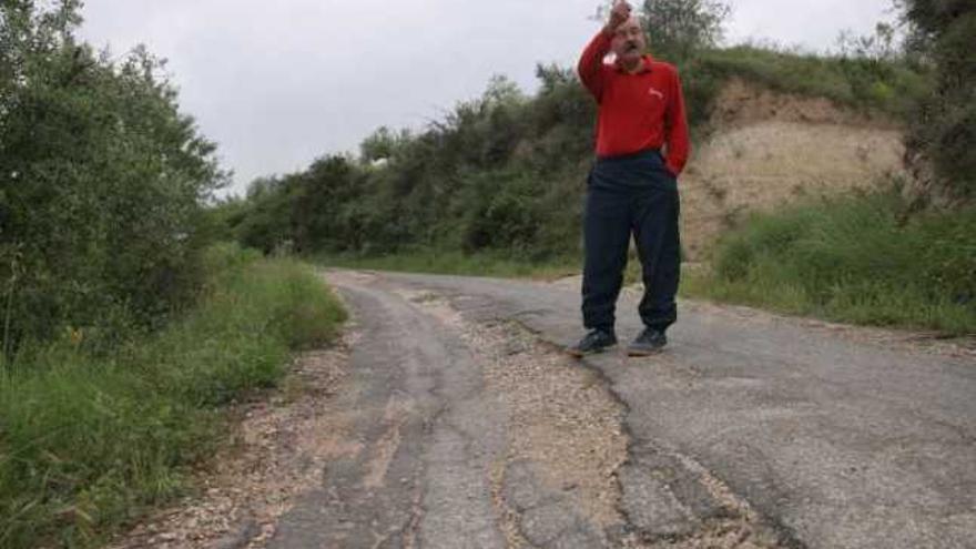 Imagen de uno de los caminos deteriorados en el término municipal de Cocentaina.