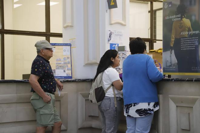 Comienza la atención presencial para el proceso de regularización de inmigrantes