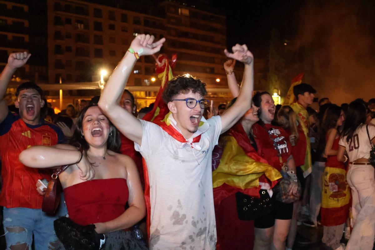 Celebración en la Fuente de La Marina España campeona del Mundial 2026