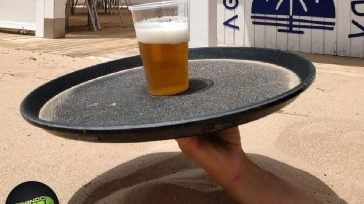 Meme sobre el paso de la borrasca 'Celia' por la playa de Las Teresitas