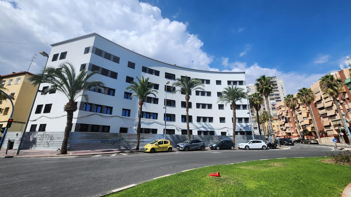 La Generalitat adjudicarà les primeres 20 cases rehabilitades del barri Miguel Hernández d'Alacant