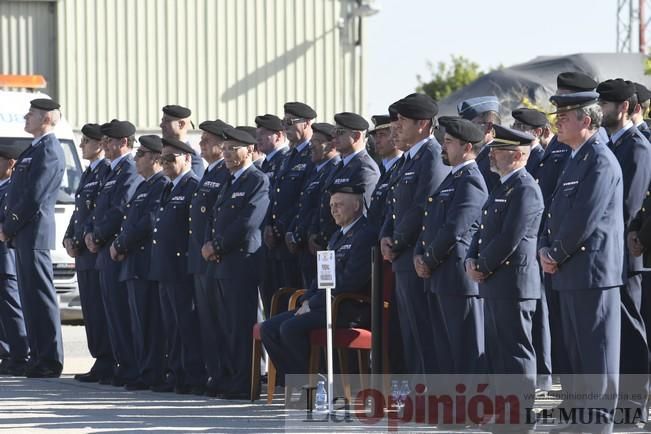 Homenaje al primer salto paracaidista militar en la Base Aérea de Alcantarilla