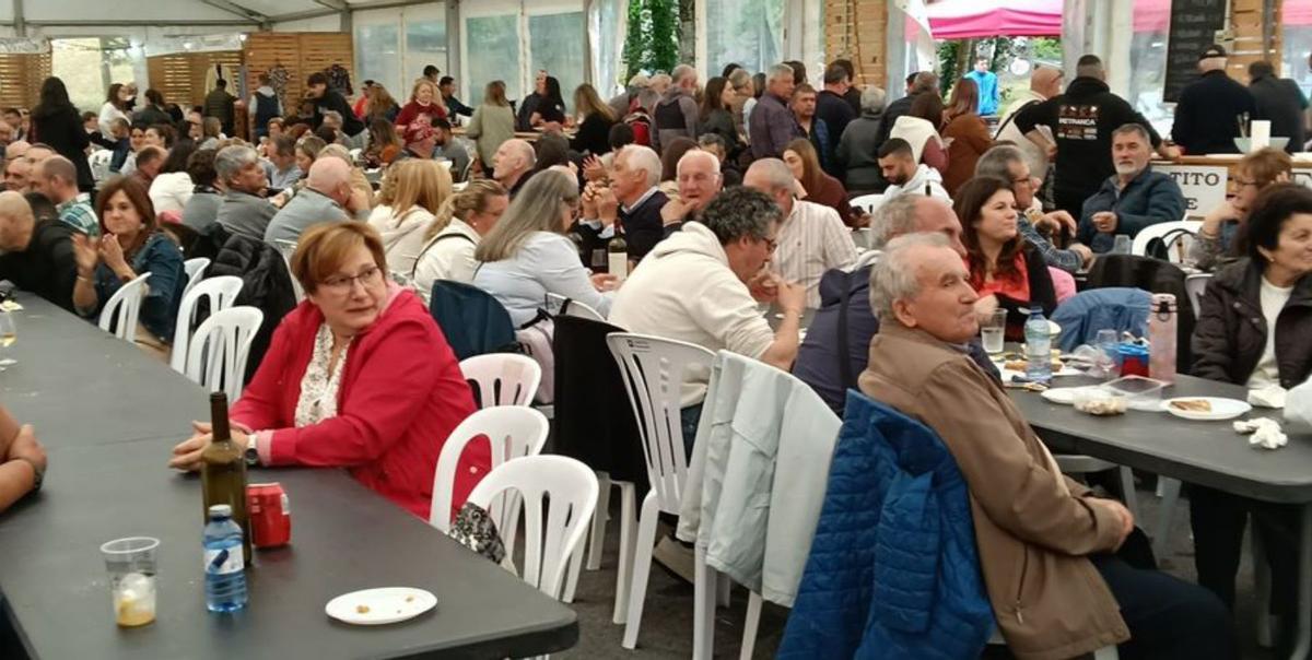 Ambiente en la carpa. | FdV