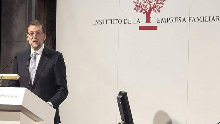 Rajoy: &quot;Estamos en el umbral de invertir nuestra situación&quot;