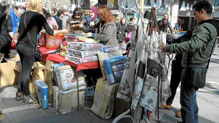 El Fora Stocks tornarà aquest diumenge al passeig de Pere III, de les 11 del matí a 2/4 de 9 del vespre