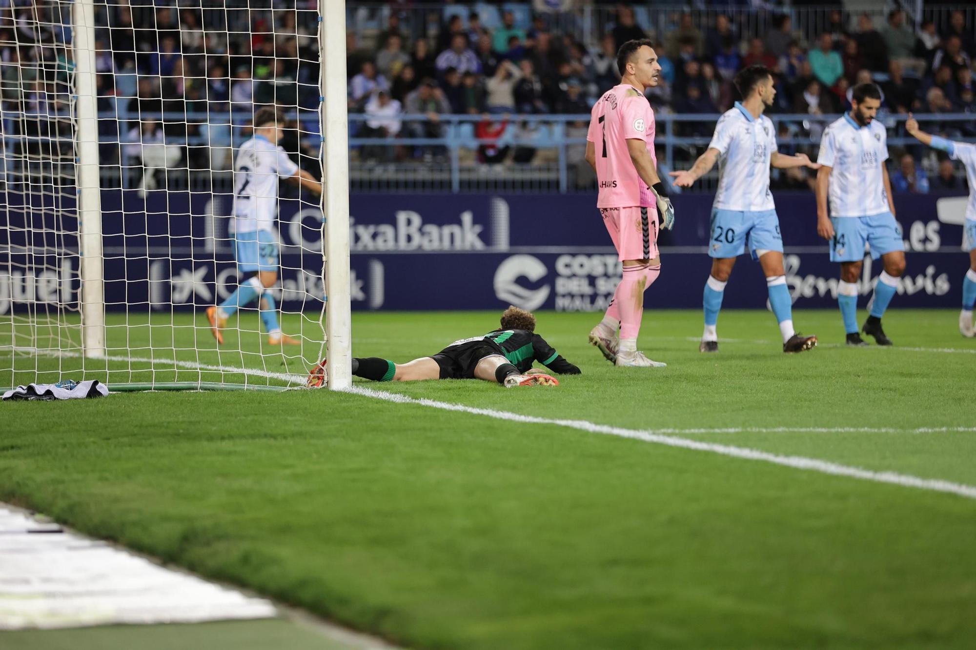 Málaga CF - Córdoba CF | Las imágenes del partido en La Rosaleda