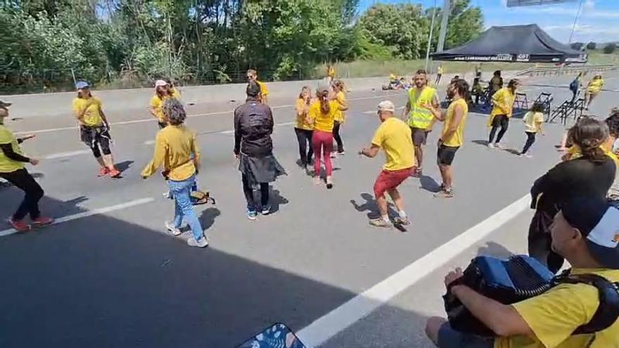 Classe de swing a la C-16 en la vaga de docents