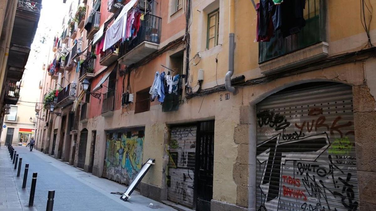 zentauroepp38223817 barcelona 28 04 2017 edificios vacios  semivacios o semiokup200217114438