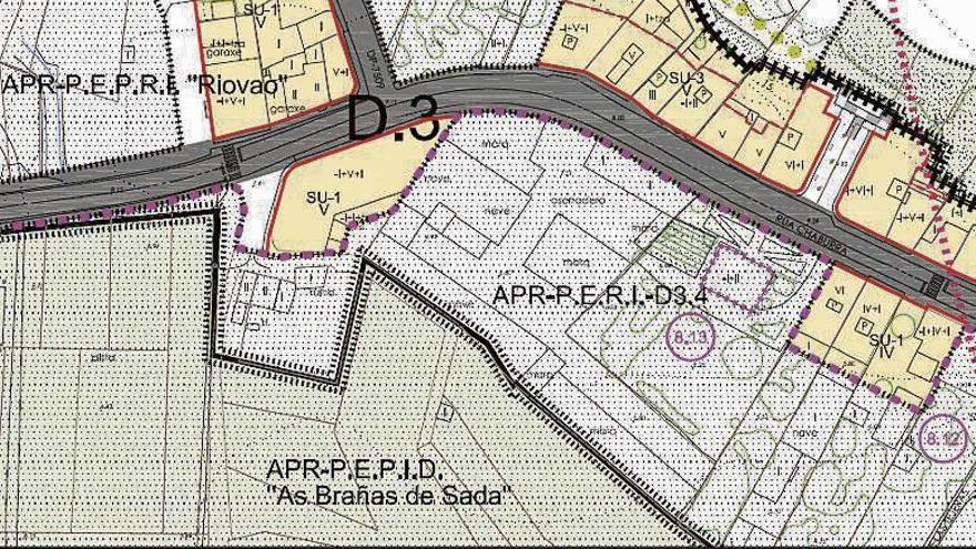 PXOM de 2012 donde está en verde el campo de fútbol (a la izquierda)