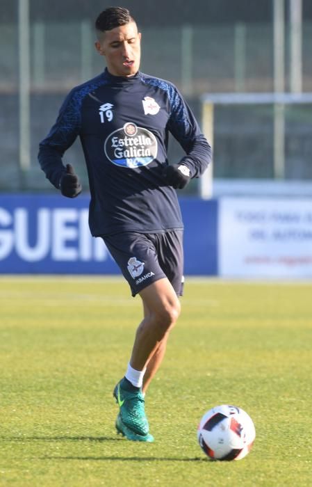 El Dépor respira tras vencer (2-0) en el partido contra el Osasuna.