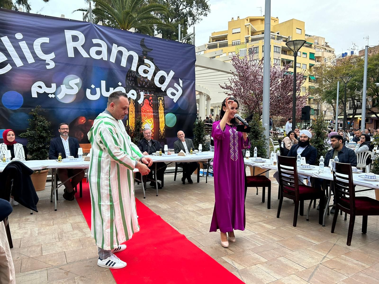 Los musulmanes de Mallorca celebran una cena multitudinaria en Palma