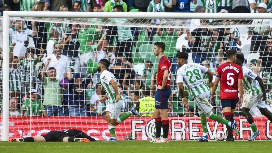 Isco noquea a Osasuna en el descuento y acerca al Betis a Europa