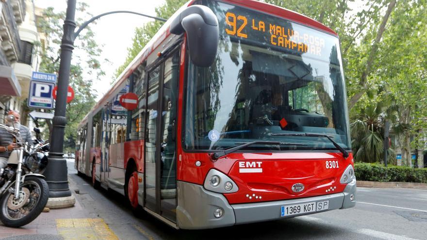 Los empleados de la EMT amenazan con huelgas de 24 horas en Fallas