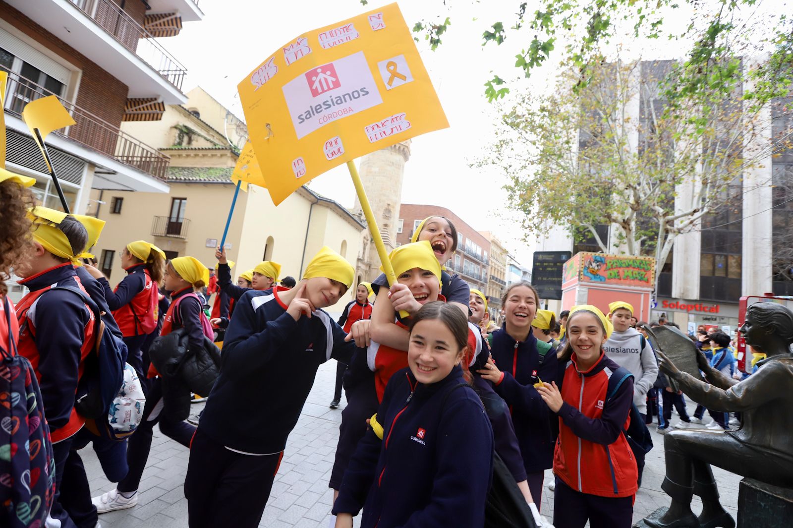 Córdoba celebra la tradicional marcha por el Día Mundial Contra el Cáncer Infantil