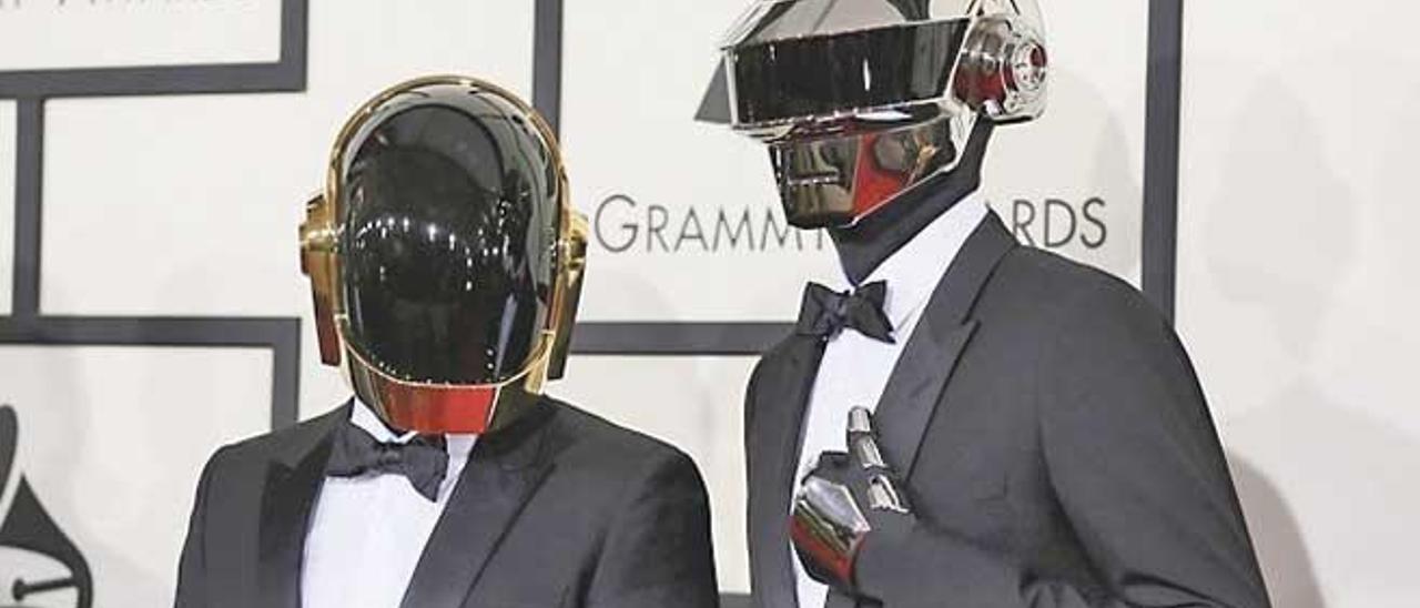 La estética robótica del grupo musical Daft Punk.