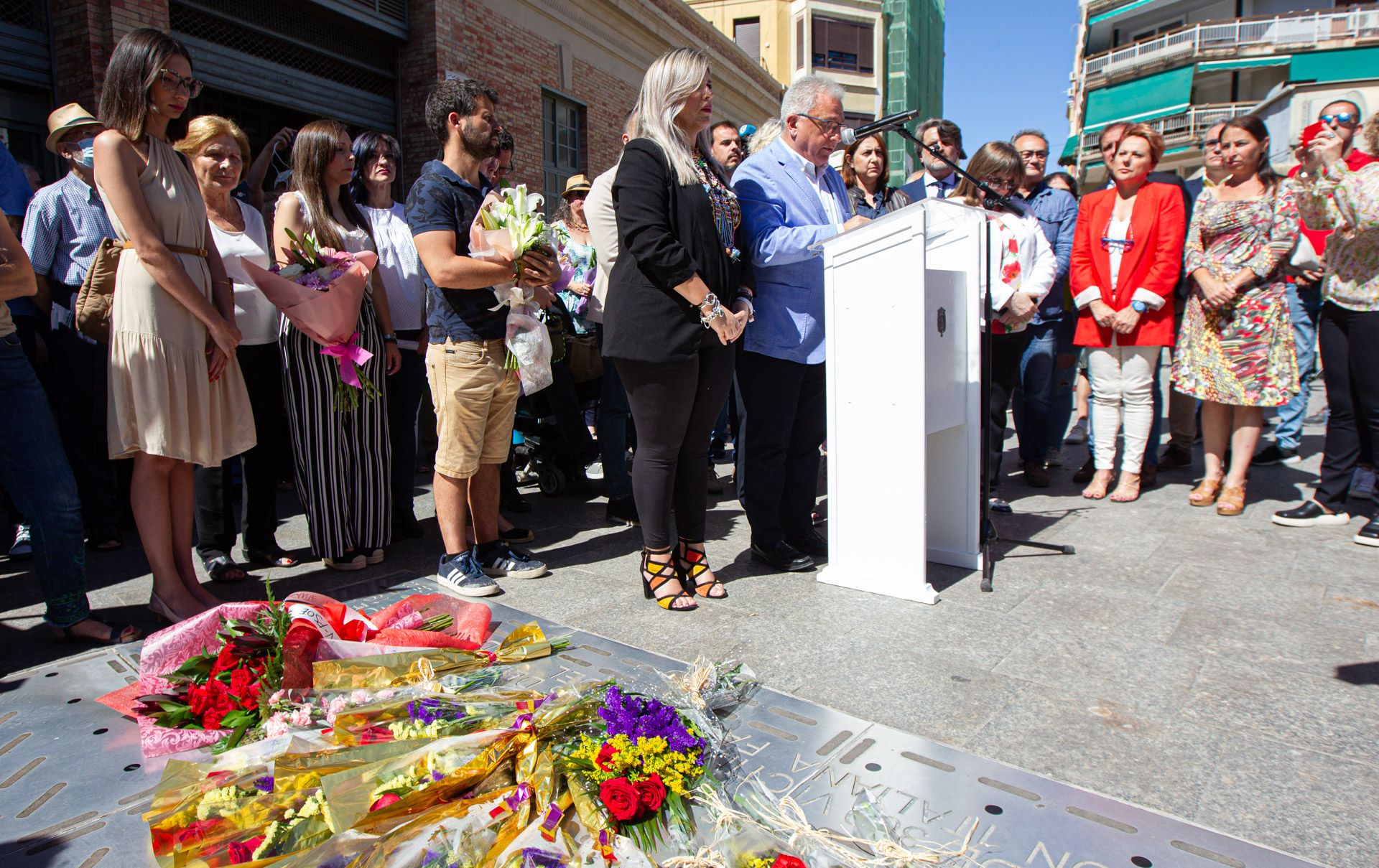 Homenaje en el 84 aniversario del bombardeo al Mercado Central de Alicante