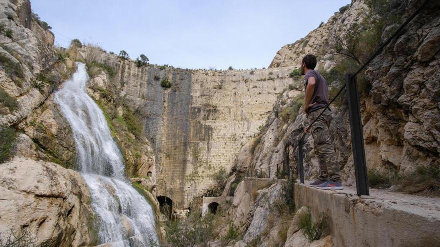El pantano más antiguo de Europa volverá a regar la Huerta de Alicante gracias a la desalación