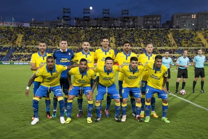 FÚTBOL PRIMERA DIVISIÓN UD LAS PALMAS - RCD ...