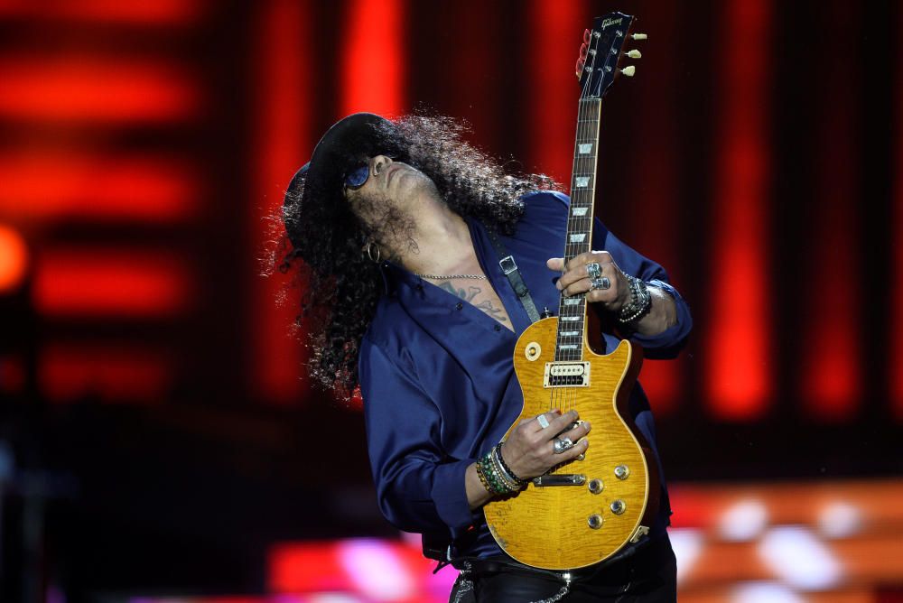 Guns and Roses abren su gira española en Bilbao