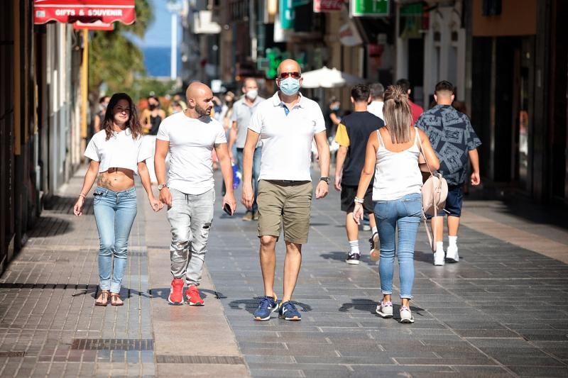 Primer día sin mascarilla en exteriores en Tenerife