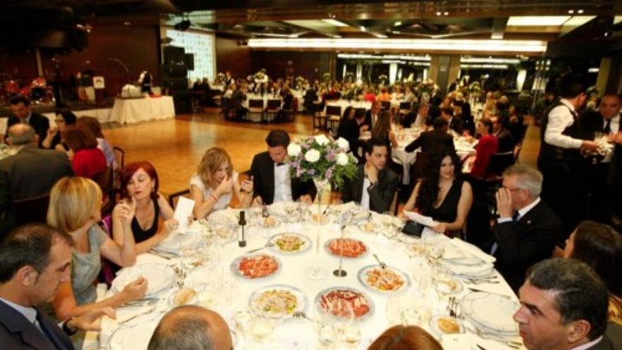 Cena de gala de la gran familia sardinera (2014)