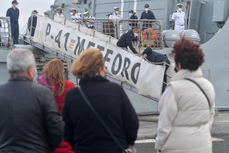 Salida del buque Meteoro de la Armada en misión de la OTAN