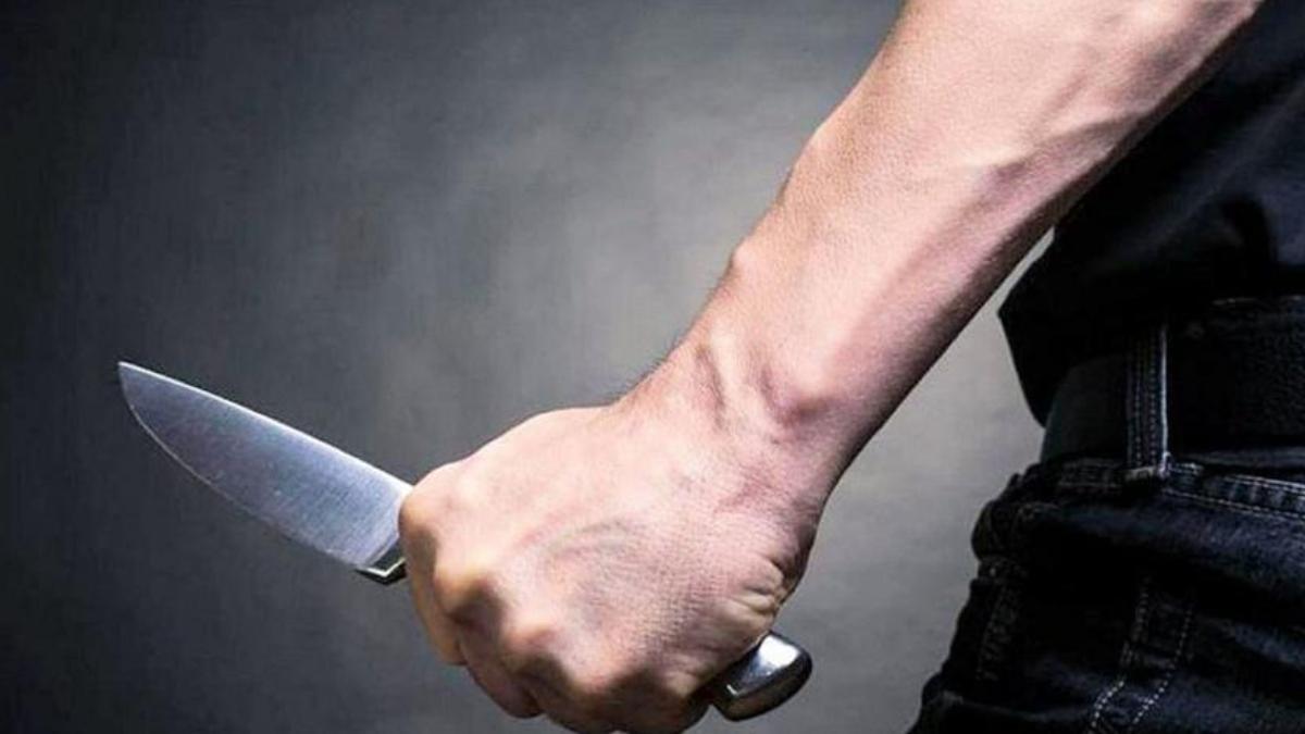 Hospitalizados tres hombres tras una reyerta con cuchillos en Canarias - La  Provincia