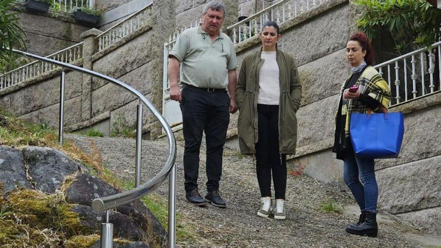 Moaña instala mejoras de accesibilidad en Fonte da Tella y las escaleras de la Praza
