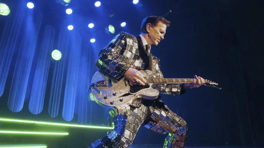 Chris Isaak, músic: "Tocar només per diners seria tan tràgic com fer l’amor per diners"