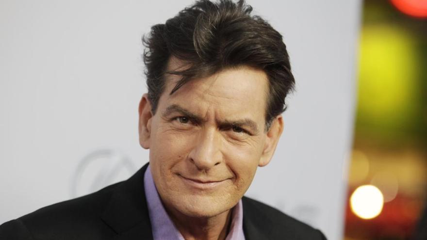 Charlie Sheen asegura que se ha curado del sida