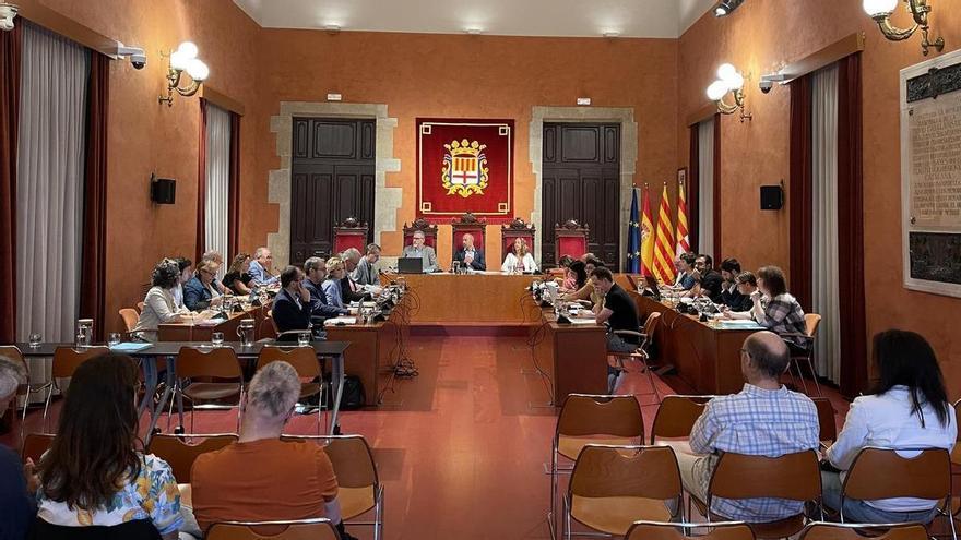 Junts i Fem retreuen al govern de Manresa que erosioni la transparència