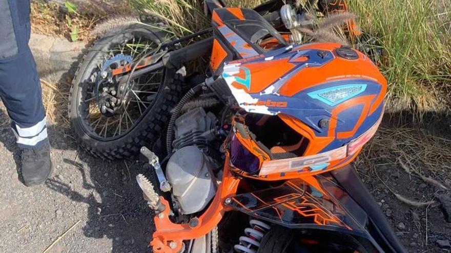 Un niño de 14 años se da la fuga con una moto por el paseo de San José