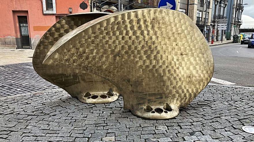 “Las Hélices” de Saint-Nazaire, en la plaza de Santiago López. | S. F.