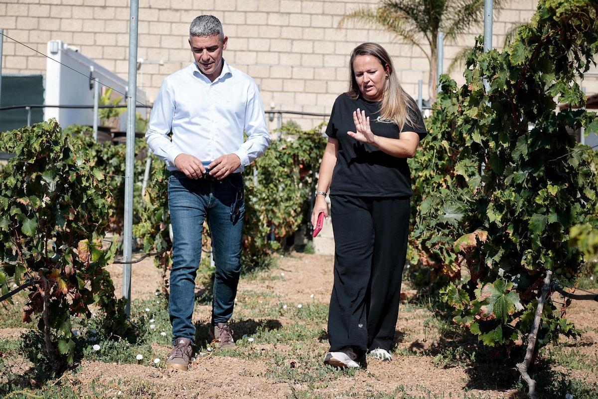 Narvay Quintero junto a Deborah Díaz en El Rebusco