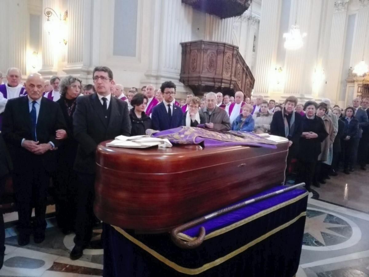 Funeral de Elías Yanez en la Basílica del Pilar