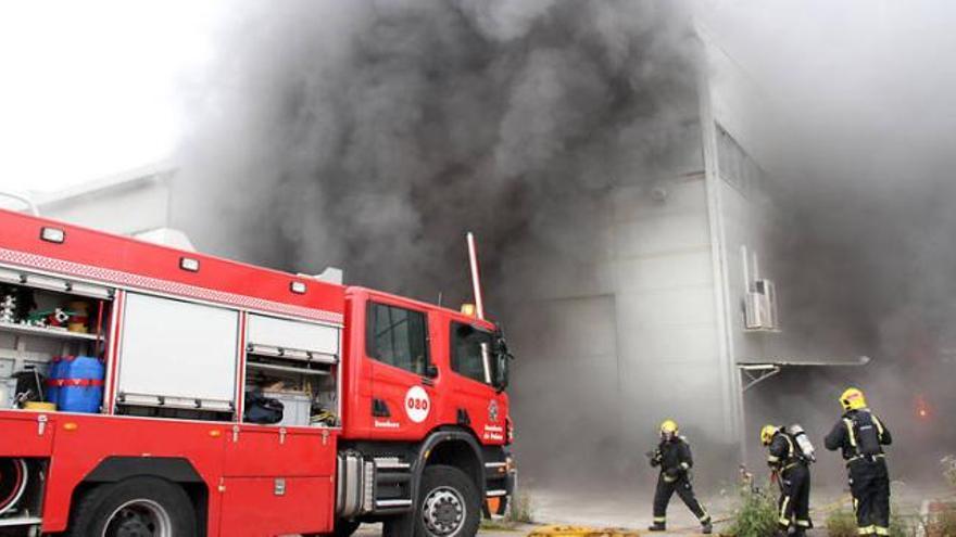 Feuerwehr bringt Großbrände in Palma unter Kontrolle