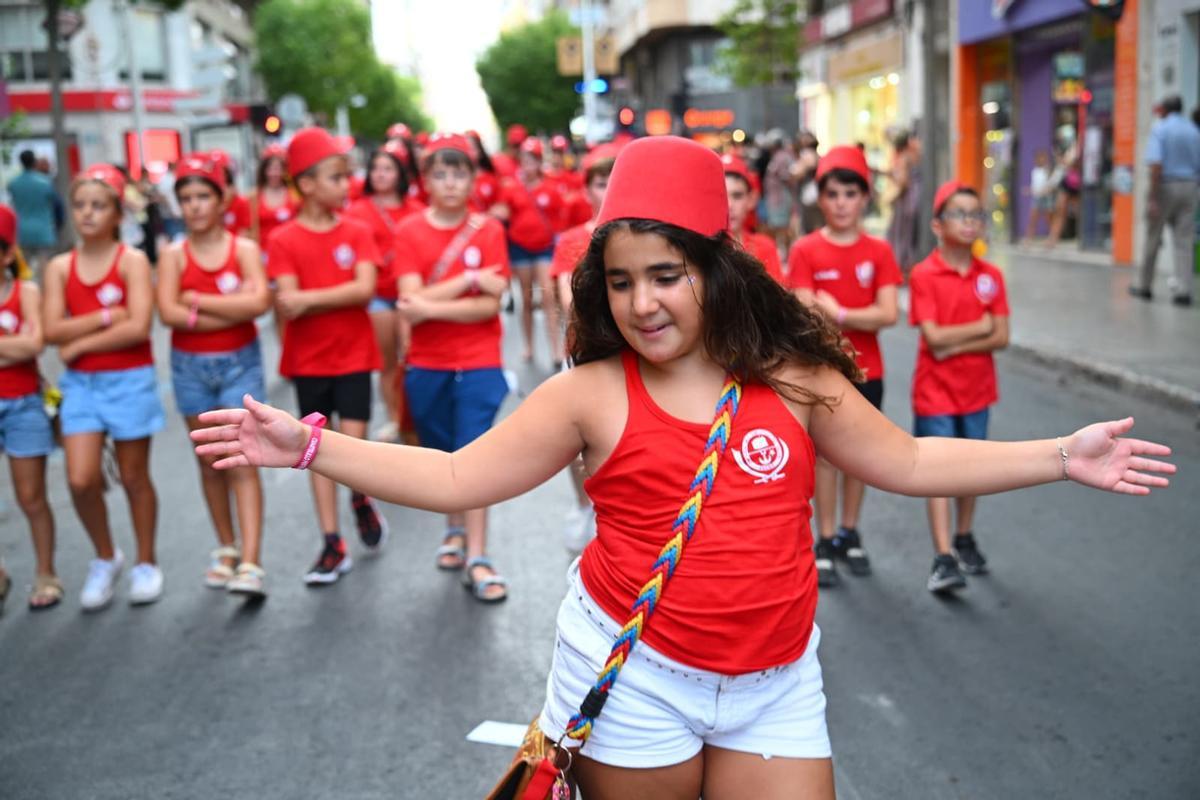 Un recibimiento a las Fiestas de Elche por todo lo alto Un recibimiento a las Fiestas de Elche por todo lo alto